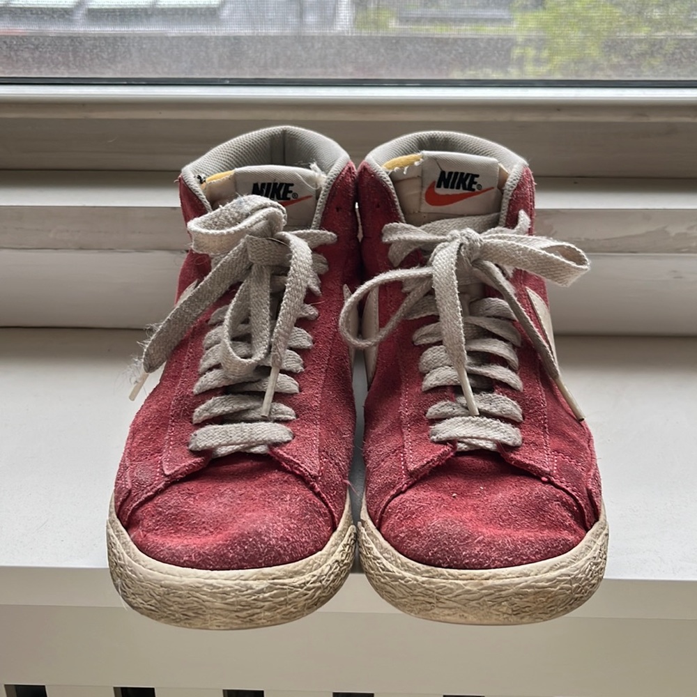 Red Nike Blazers